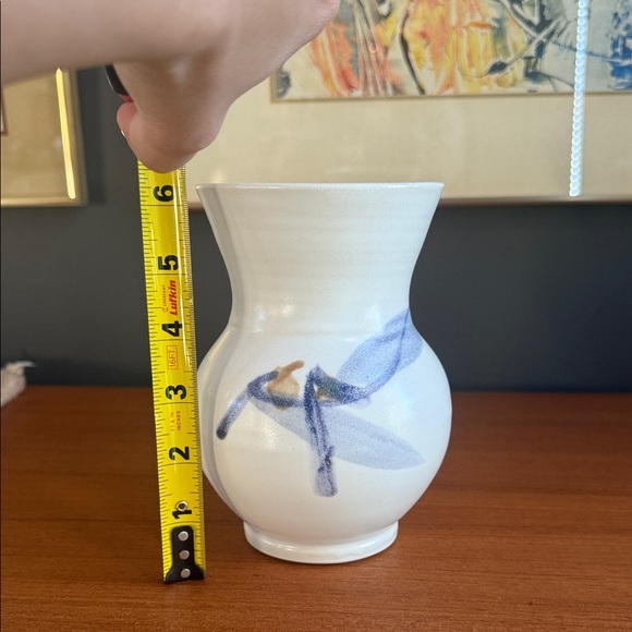 White Ceramic Vase with Blue Accents handcrafted vintage studio pottery signed - Picture 4 of 8